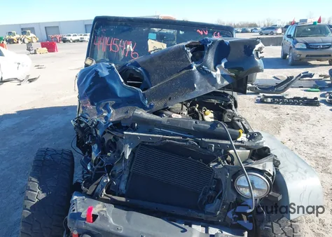 2016 Jeep Wrangler Unlimited Rubicon Hard Rock z USA, uszkodzony, nr VIN 1C4HJWFG8GL312499